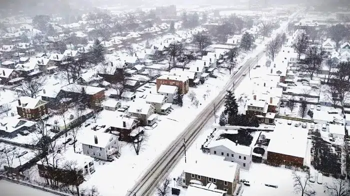 Tormenta invernal en Estados Unidos causa cinco muertes y afecta a millones