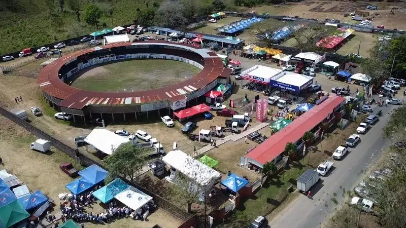 Feria Agropecuaria “Ríos de Leche” en Chontales: Exposición y comercio