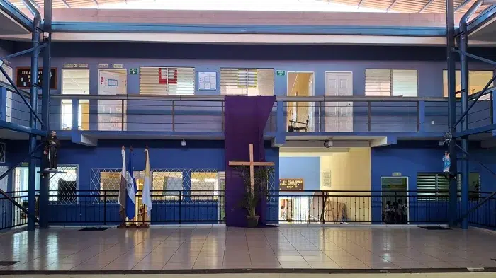 Comunidad educativa del colegio San Francisco de Asís conmemora la Cuaresma
